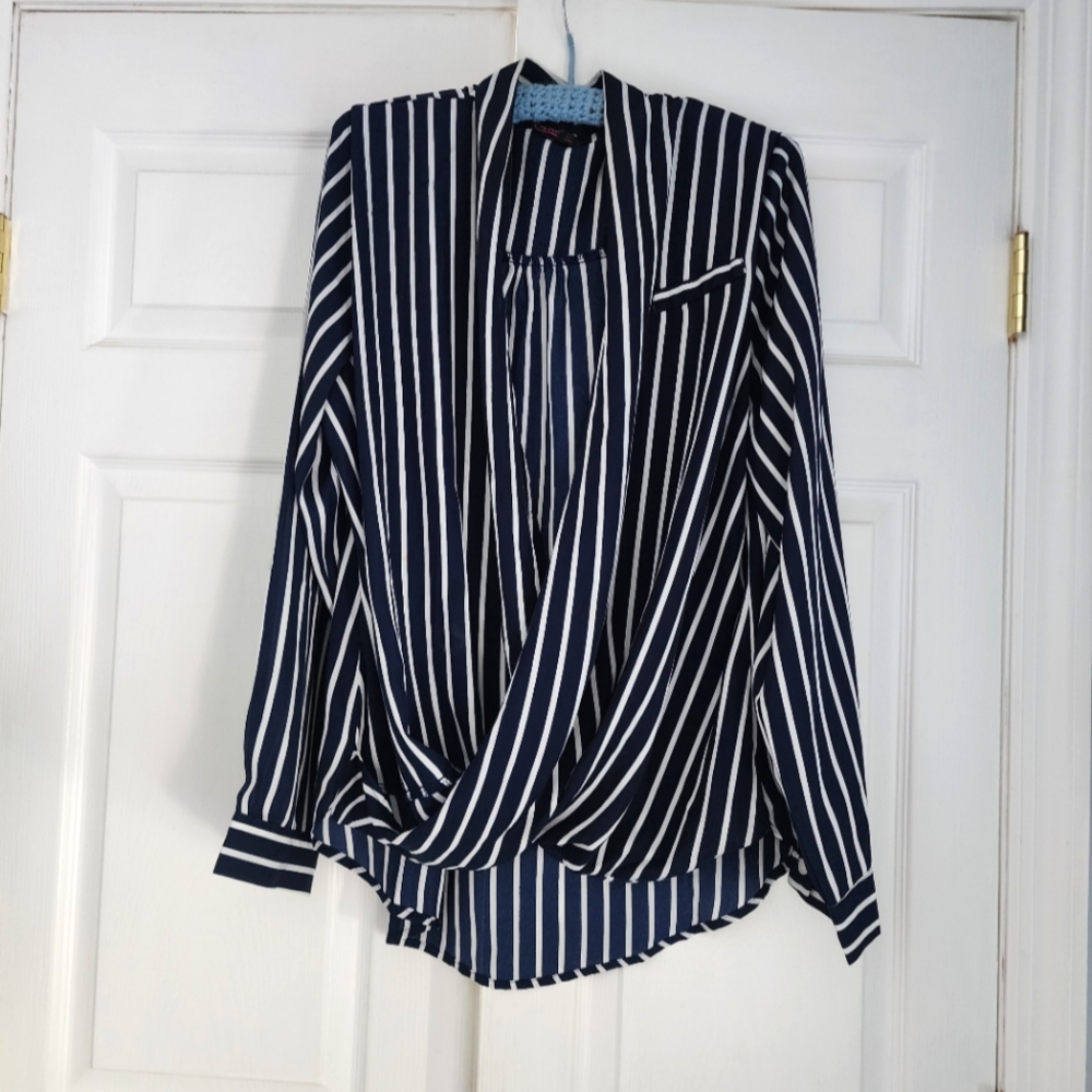 Nwot, Navy & white striped blouse tunic XXL long sleeved
